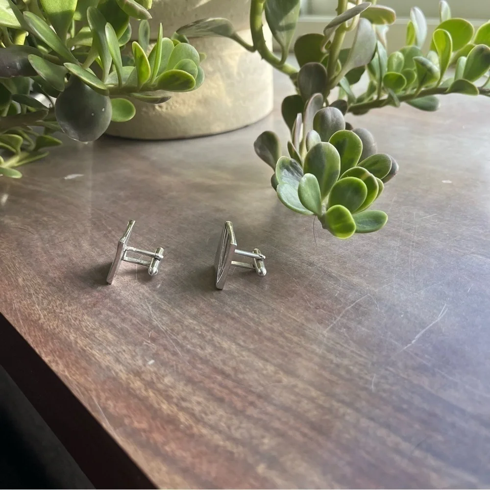 Vintage SWANK Men’s Silver Tone Cuff Links